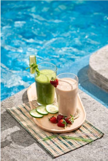 SUMMER refreshments.